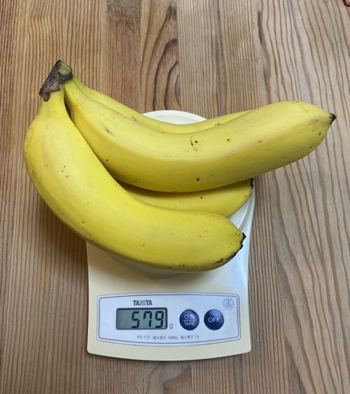 一房579gのバナナ